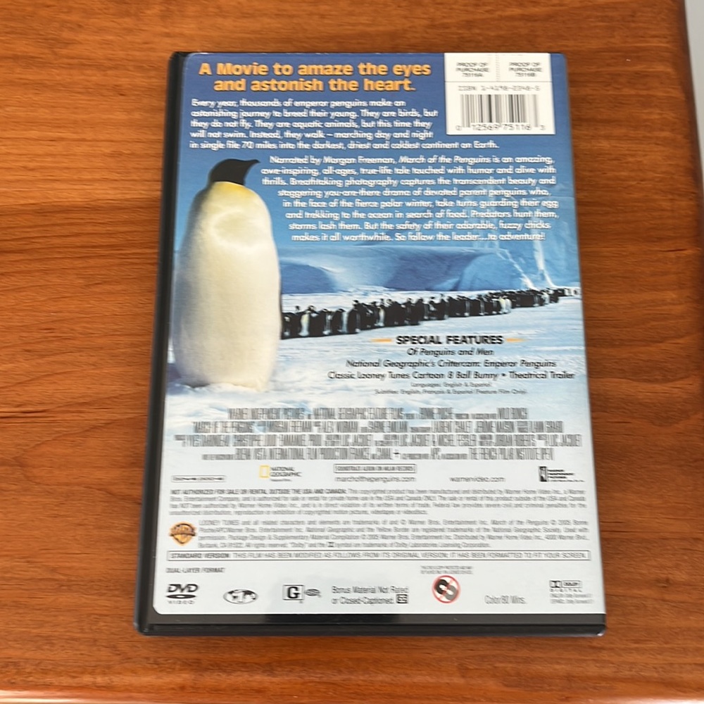 HOST PICK! March of the Penguins DVD, full screen edition, light used co… - Picture 2 of 4